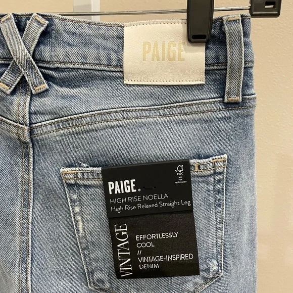 Paige Noella high rise relaxed straight jeans 👖